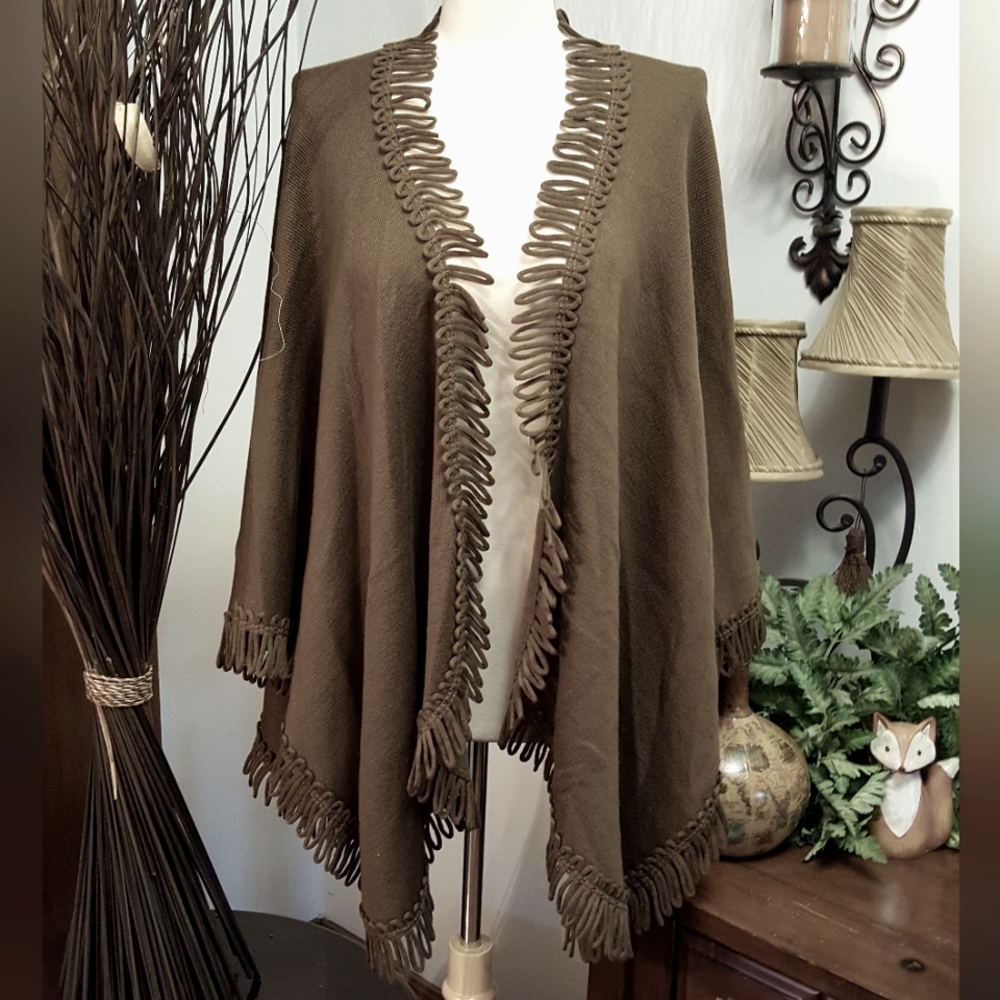 Cold Water Creek Annabel Loop Fringe Cape/Wrap